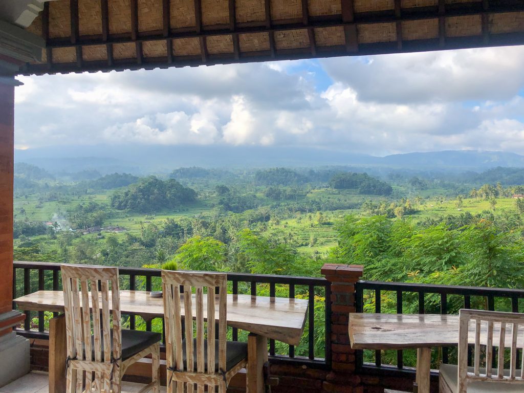 Restaurant aer liber Patal Kikian Villa Sidemen Bali