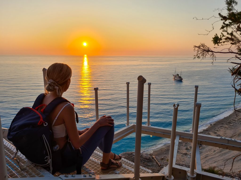 Grecia in vreme de pandemie, apus la plaja Egremni, Lefkada