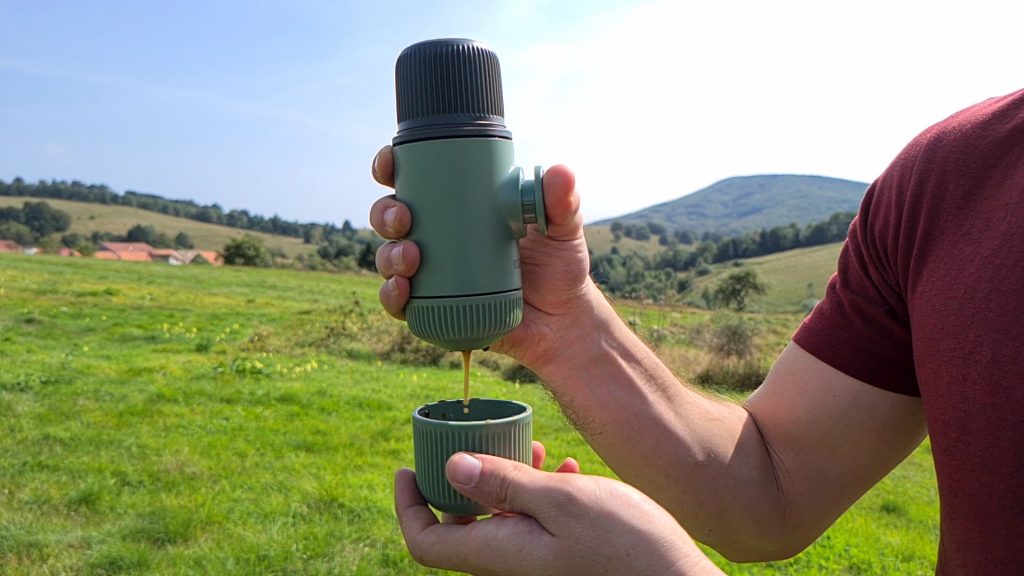 Aparatul de cafea portabil Wacaco Nanopresso